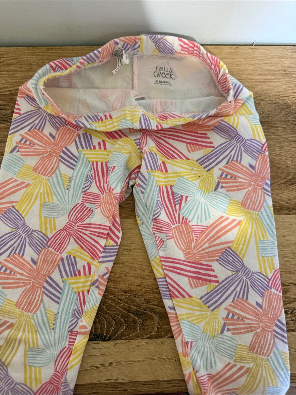 Falls Creek Girls' Pastel Bow- capriLeggings - Pink, Purple, Yellow, Mint, Coral